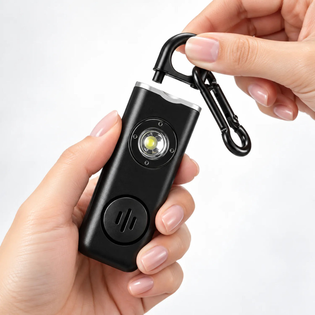 Alarme Pessoal de Emergência 130 dB com Lanterna LED e USB-C — GRIYGO