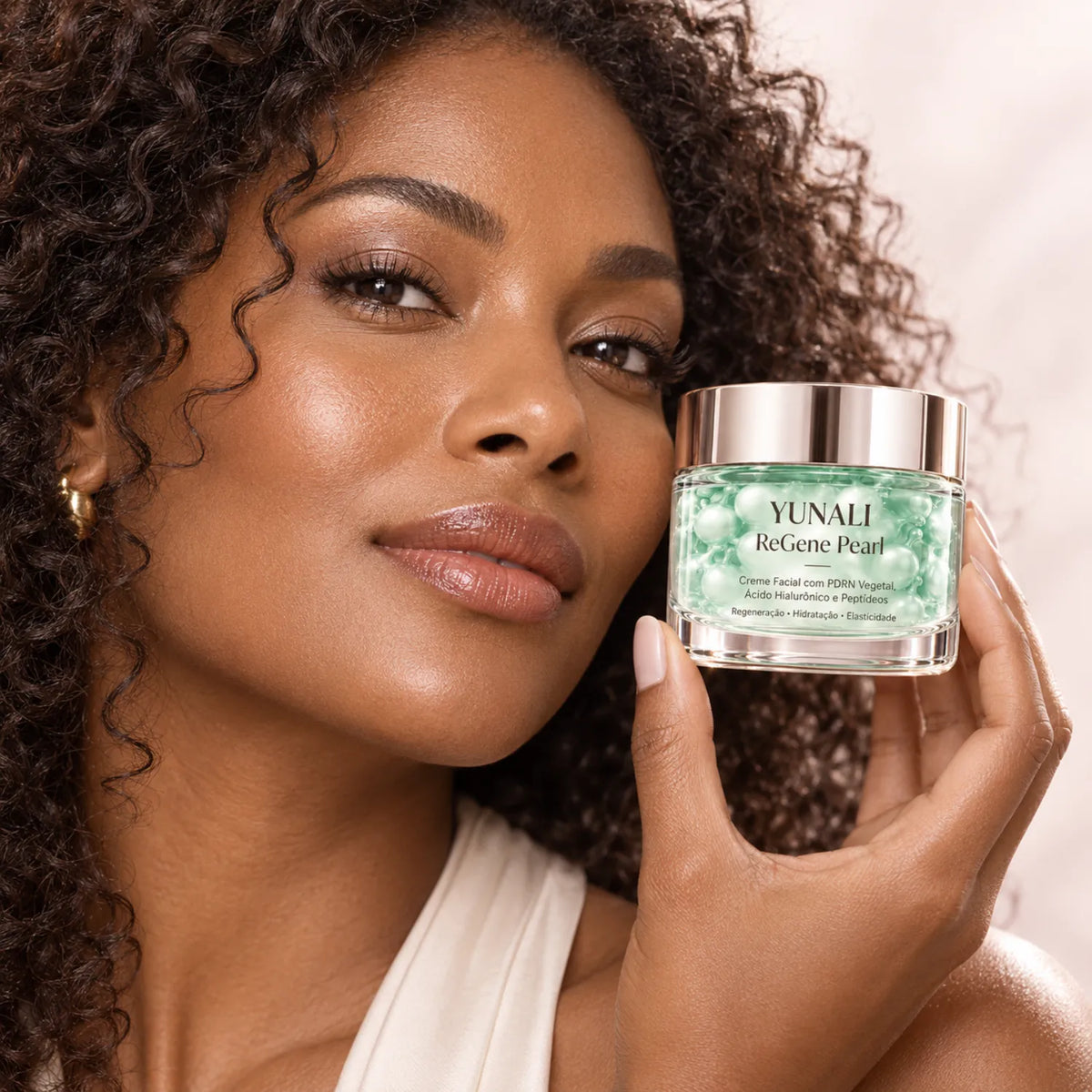 Creme Facial com PDRN Vegetal, Ácido Hialurônico e Peptídeos YUNALI ReGene Pearl
