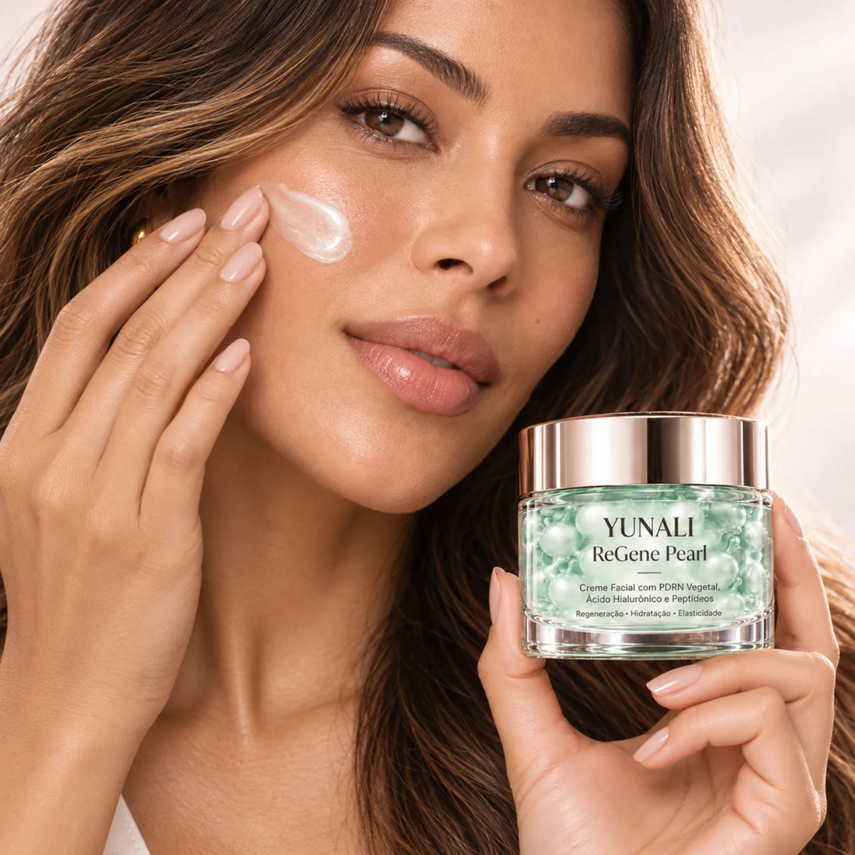 Creme Facial com PDRN Vegetal, Ácido Hialurônico e Peptídeos YUNALI ReGene Pearl